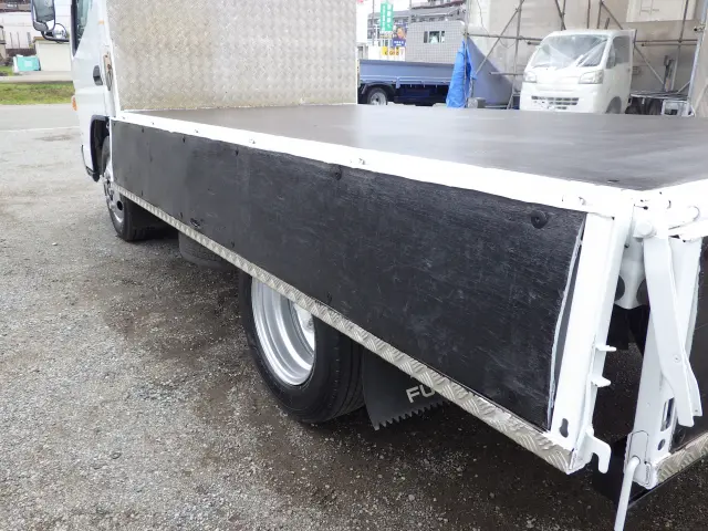 三菱 キャンター TPG-FBA50(2WD)の写真22