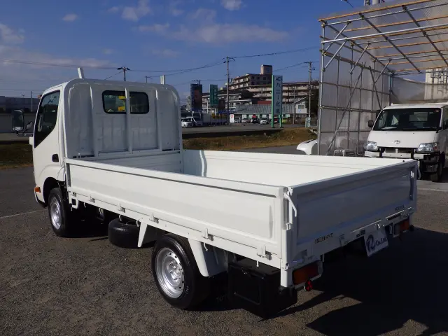 トヨタ ダイナ ABF-TRY230(2WD)の写真2