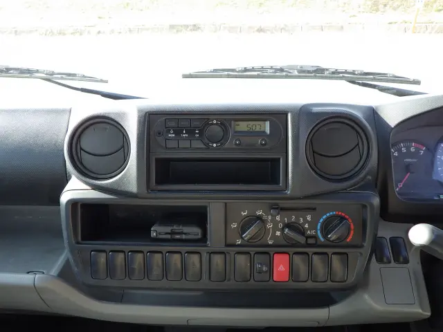 トヨタ ダイナ ABF-TRY230(2WD)の写真9