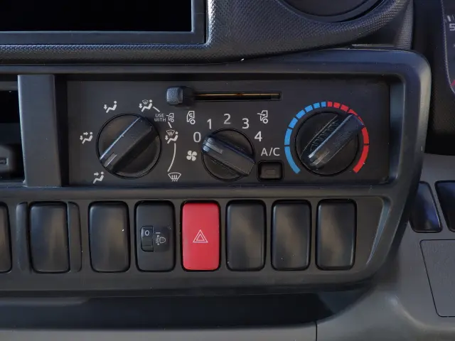 トヨタ ダイナ ABF-TRY230(2WD)の写真11