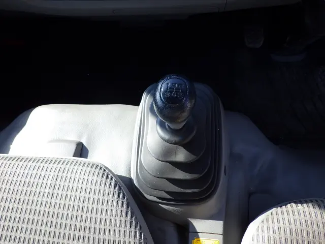 トヨタ ダイナ ABF-TRY230(2WD)の写真15