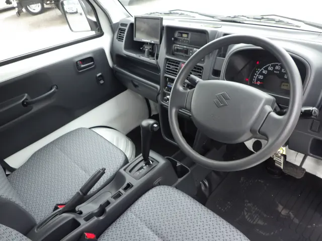 スズキ キャリイ EBD-DA16T(2WD)の写真6