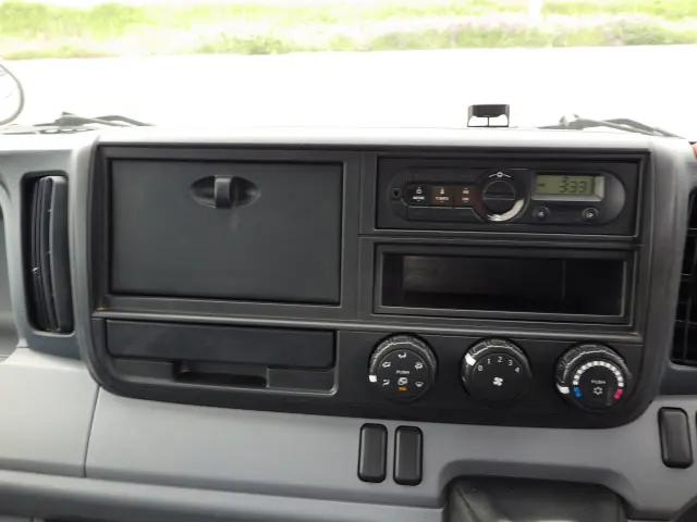 三菱 キャンター TKG-FBA20(2WD)の写真9