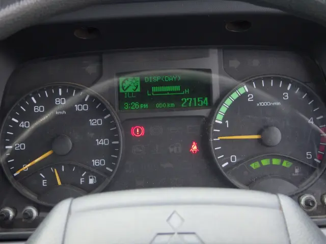 三菱 キャンター TKG-FBA20(2WD)の写真13