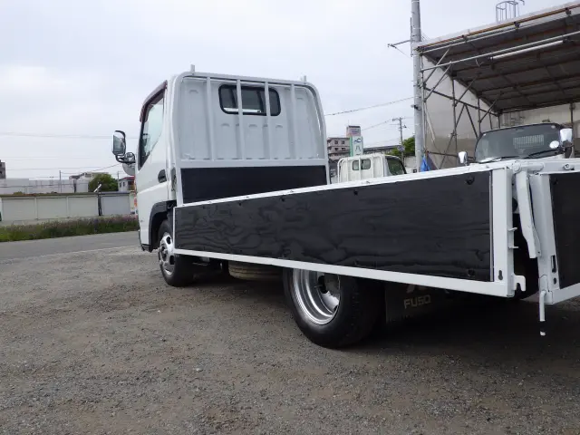 三菱 キャンター TKG-FBA20(2WD)の写真18