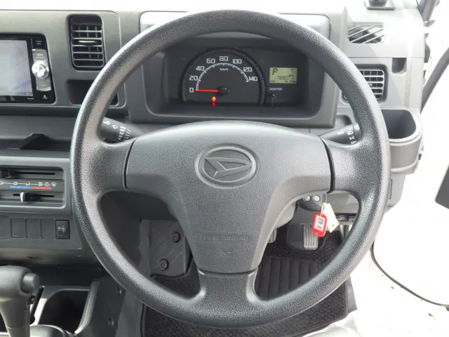 ダイハツ ハイゼットトラック EBD-S500P(2WD)の写真13