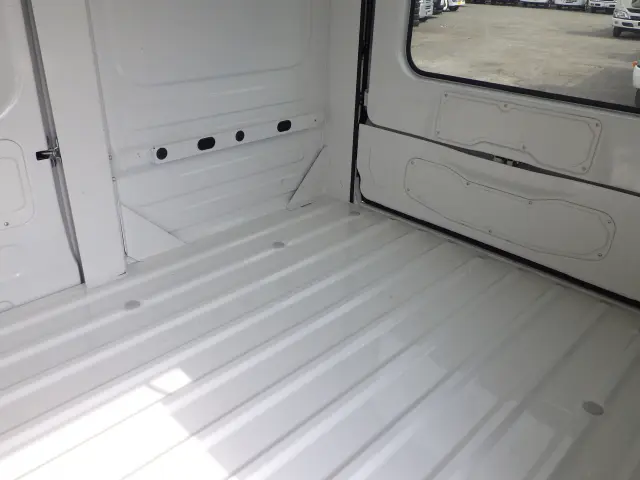 ダイハツ ハイゼットトラック EBD-S500P(2WD)の写真18