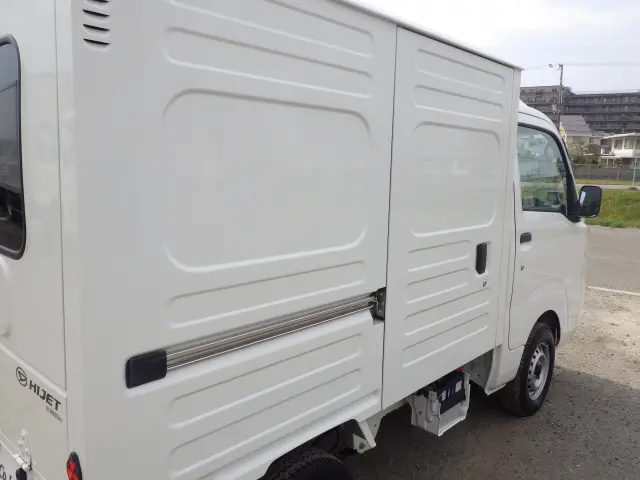 ダイハツ ハイゼットトラック EBD-S500P(2WD)の写真19