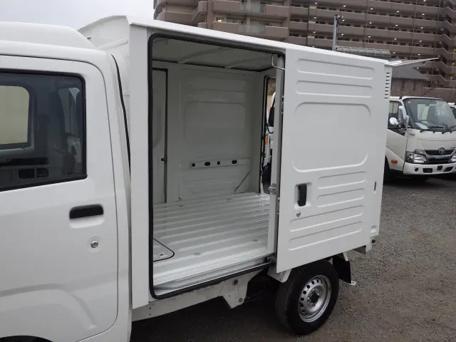 ダイハツ ハイゼットトラック EBD-S500P(2WD)の写真37