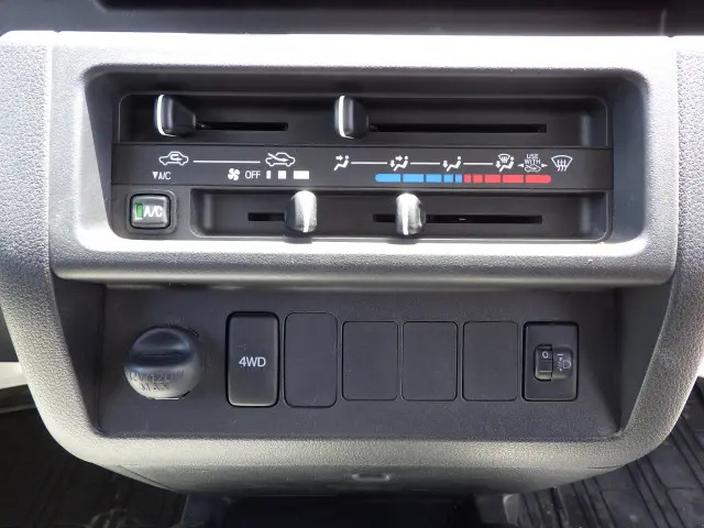 ダイハツ ハイゼットトラック EBD-S510P(2WD)の写真11