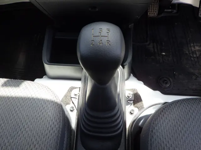 ダイハツ ハイゼットトラック EBD-S510P(2WD)の写真12