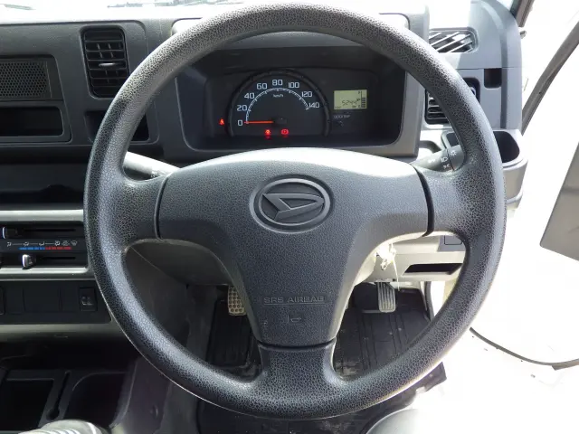ダイハツ ハイゼットトラック EBD-S510P(2WD)の写真13
