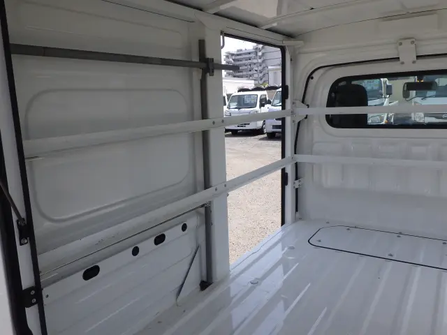 ダイハツ ハイゼットトラック EBD-S510P(2WD)の写真17