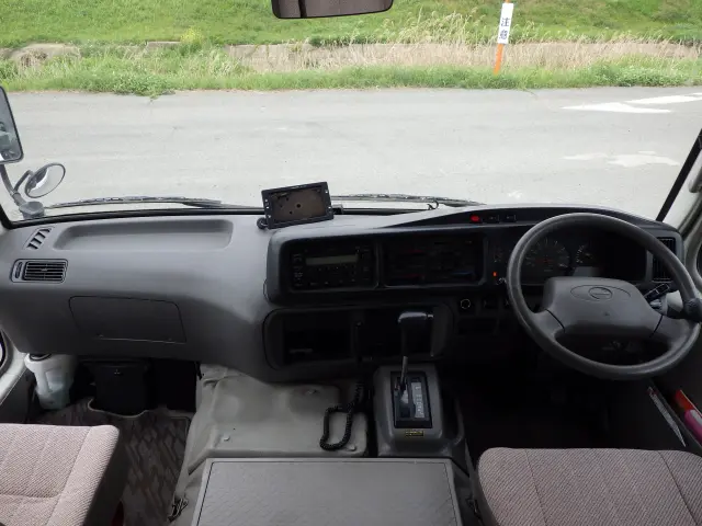 日野 リエッセⅡ BDG-XZB50M(2WD)の写真9