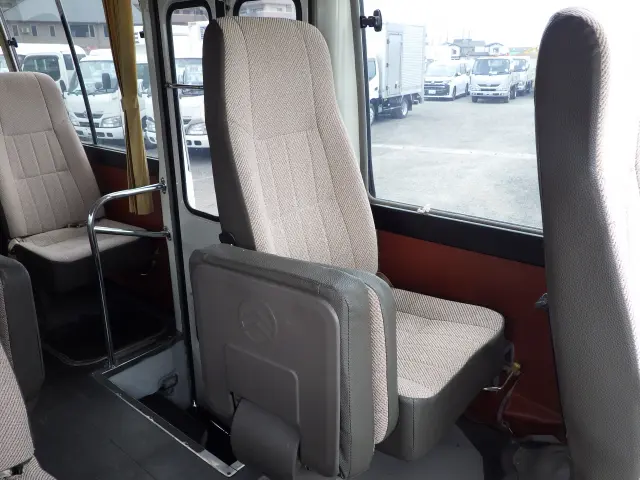 日野 リエッセⅡ BDG-XZB50M(2WD)の写真22