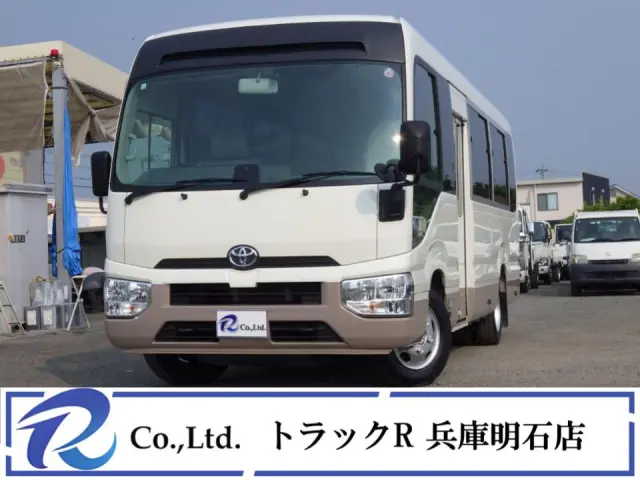 トヨタ コースター SKG-XZB70(2WD)の写真1