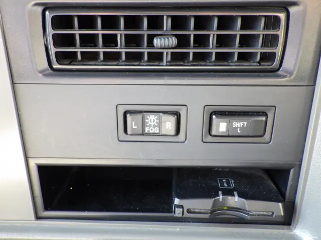 トヨタ コースター SDG-XZB50(2WD)の写真14