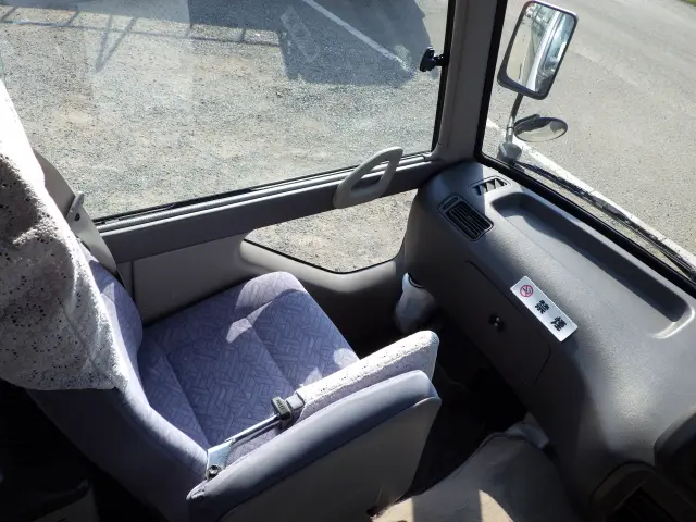 トヨタ コースター SDG-XZB50(2WD)の写真20