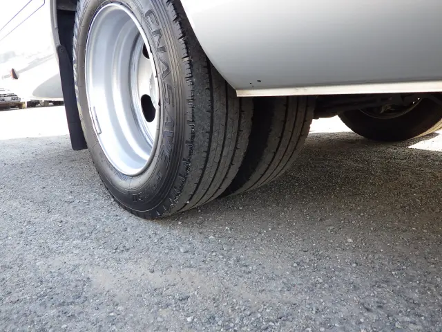 トヨタ コースター SDG-XZB50(2WD)の写真38