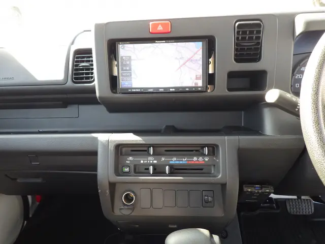 ダイハツ ハイゼットトラック EBD-S500P(2WD)の写真9