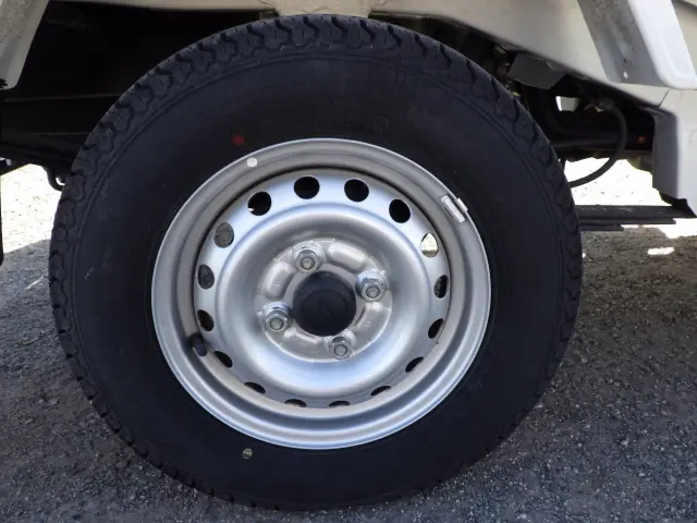 ダイハツ ハイゼットトラック EBD-S500P(2WD)の写真36