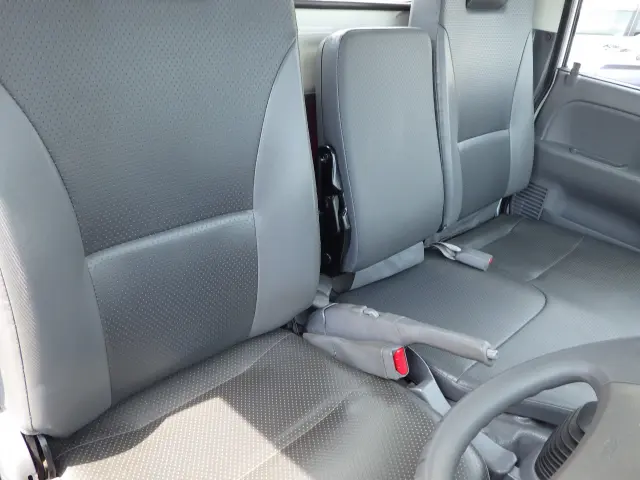 日産 アトラス 2RG-AHR88A(2WD)の写真7
