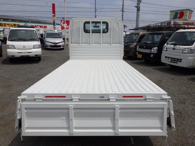 日産 アトラス 2RG-AHR88A(2WD)の写真19