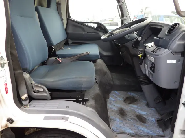 三菱 キャンター TKG-FEB80(2WD)の写真7