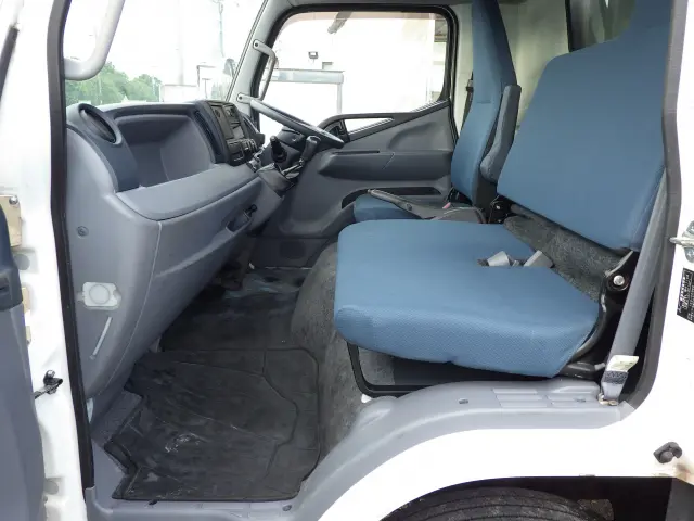 三菱 キャンター TKG-FEB80(2WD)の写真8