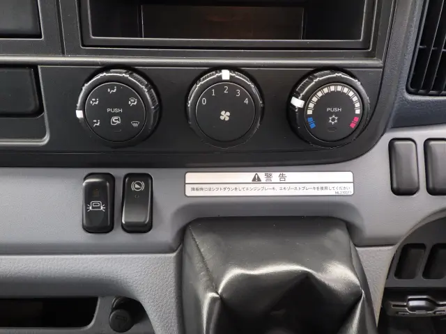 三菱 キャンター TKG-FEB80(2WD)の写真11