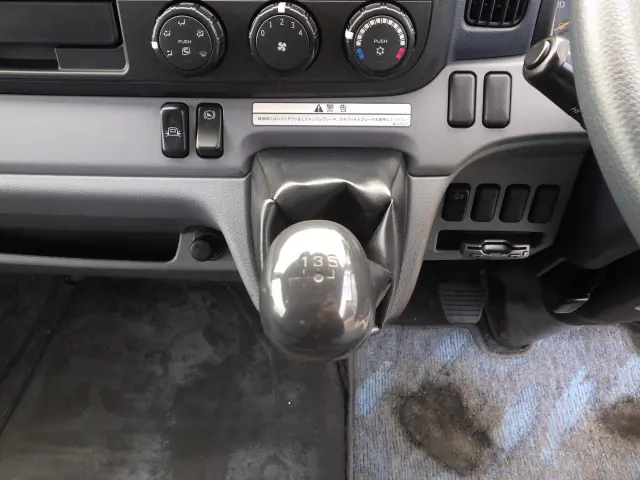 三菱 キャンター TKG-FEB80(2WD)の写真15