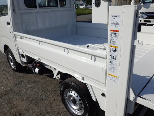 ダイハツ ハイゼットトラック EBD-S500P(2WD)の写真23