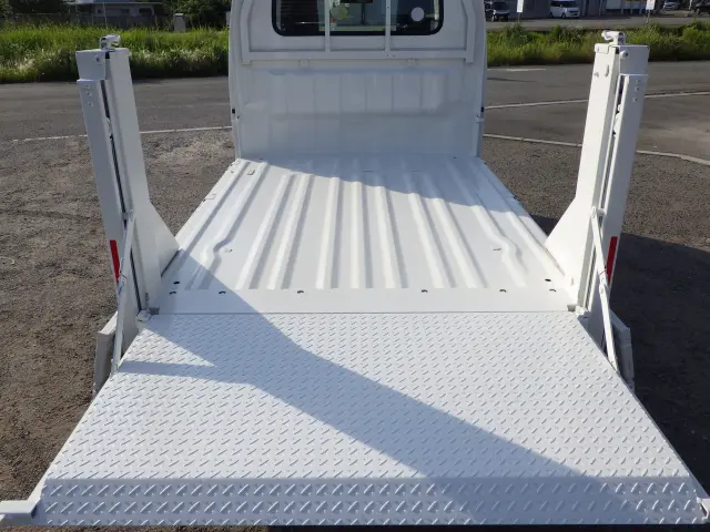 スズキ キャリイ EBD-DA16T(2WD)の写真21