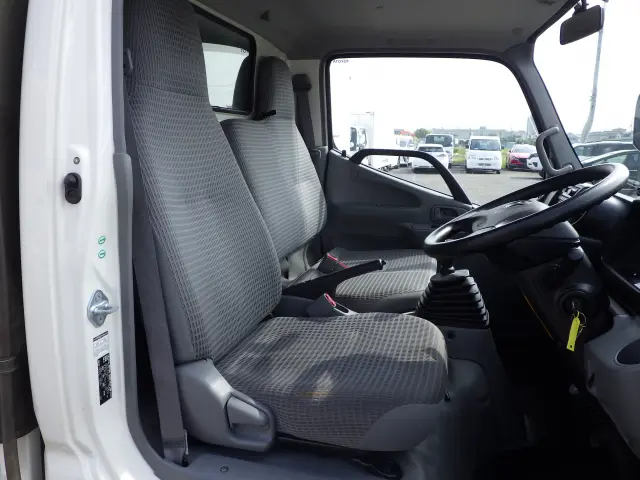 トヨタ ダイナ TKG-XZU605(2WD)の写真7