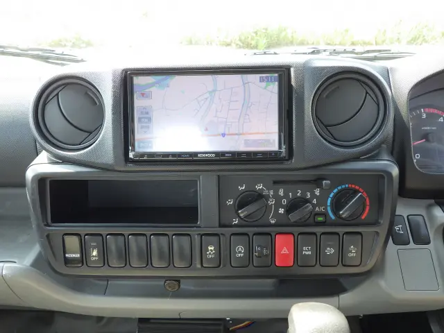 トヨタ トヨエース TKG-XZC605(2WD)の写真9