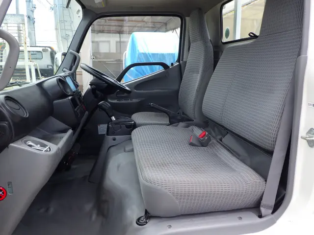 トヨタ トヨエース TKG-XZC605(2WD)の写真8