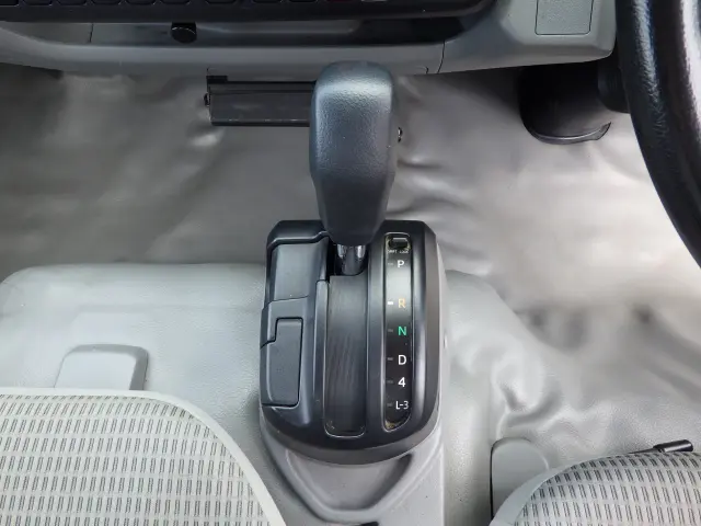 トヨタ トヨエース TKG-XZC605(2WD)の写真17