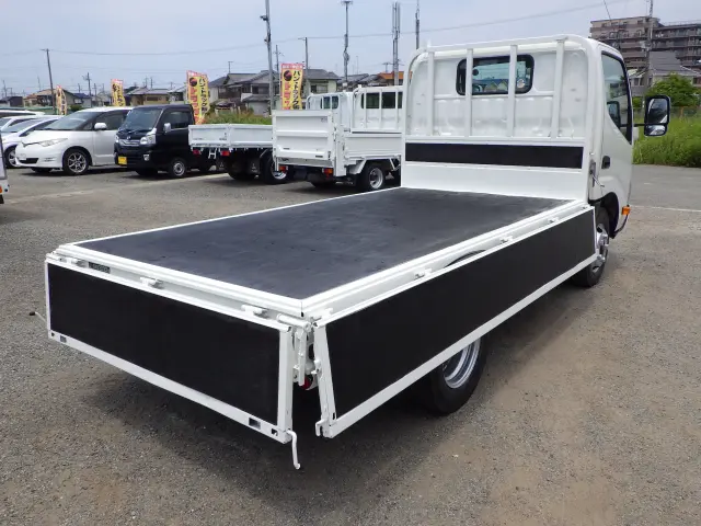 トヨタ トヨエース TKG-XZC605(2WD)の写真23