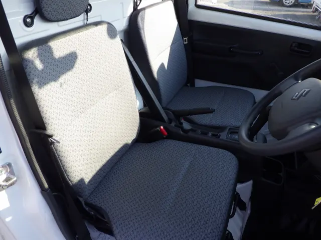 スズキ キャリイ EBD-DA16T(2WD)の写真7