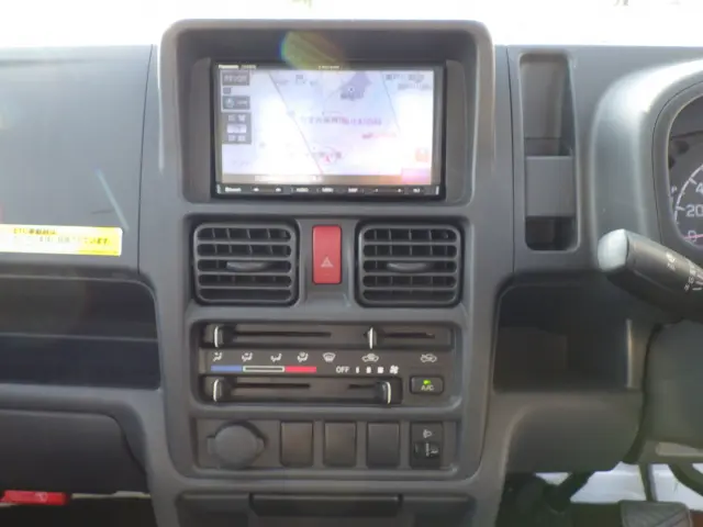 スズキ キャリイ EBD-DA16T(2WD)の写真9