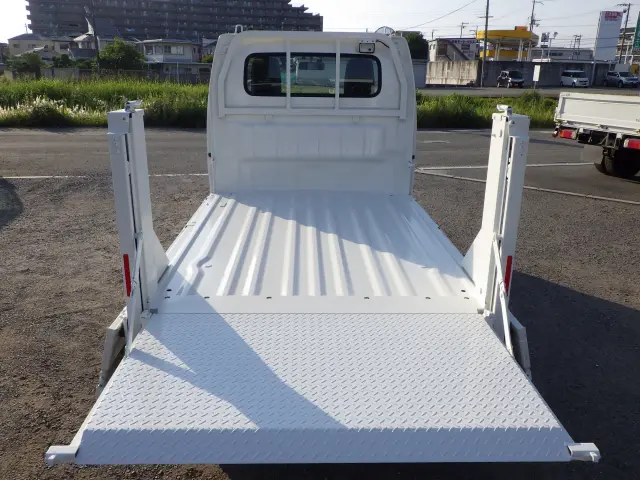 スズキ キャリイ EBD-DA16T(2WD)の写真18