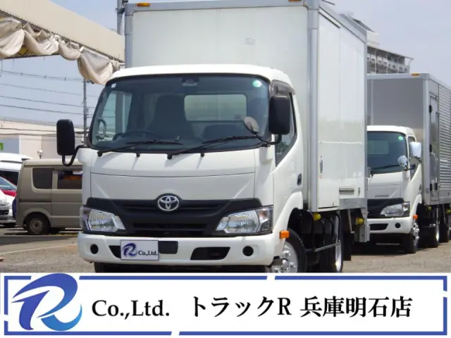 積載量２０００㎏　車両総重量５２６５kg　スライドリフト　昇降荷重６００kg　荷室内寸３２０×１７４×１９０　車両外寸５０５×１９１×２８０　荷台地上高約８９㎝　有線リモコン　　左スライド扉|トヨタ ダイナ TPG-XZU605(2WD)の写真1