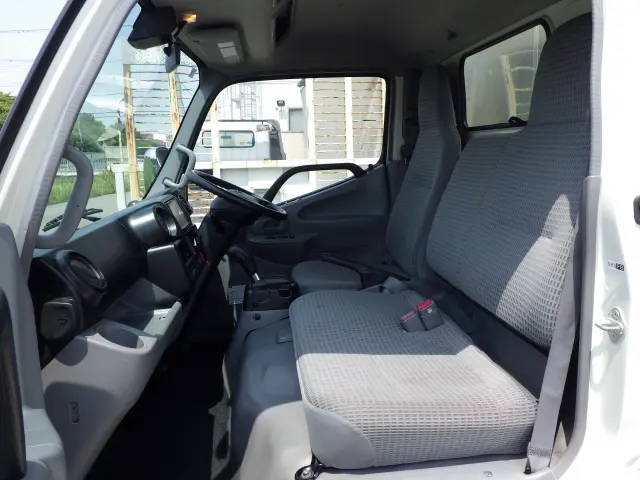 トヨタ ダイナ TPG-XZU605(2WD)の写真8