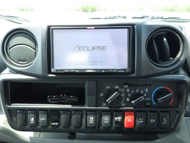 トヨタ ダイナ TPG-XZU605(2WD)の写真9