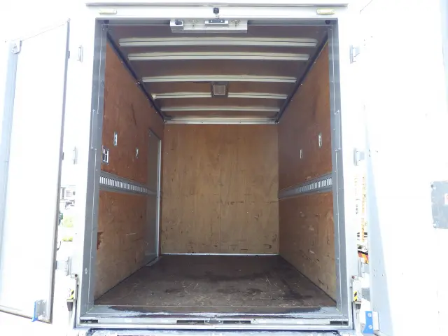 トヨタ ダイナ TPG-XZU605(2WD)の写真19