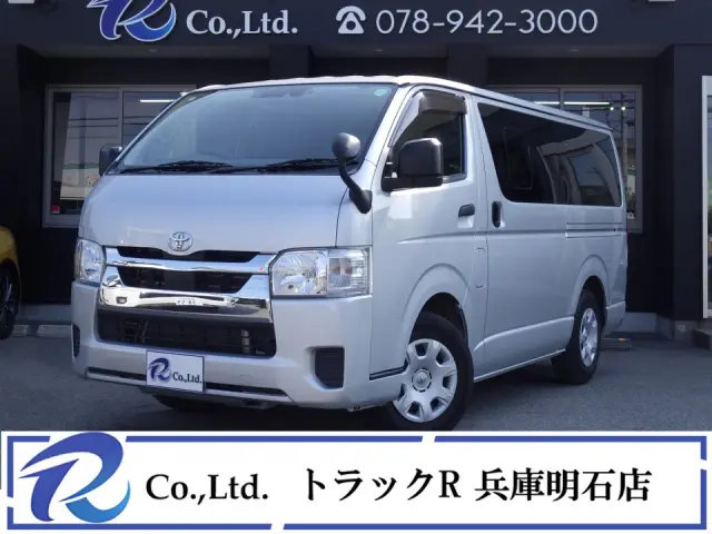 9人乗り　積載量1150kg　車両総重量3185kg　リアクーラー　リアヒーター　TSS　PCS　LDA　エンジン1GD　ディーゼルターボ　純正ナビTV　ETC　リアドアスライドガラス　4ナンバー|トヨタ ハイエースバン QDF-GDH201V(2WD)の写真1