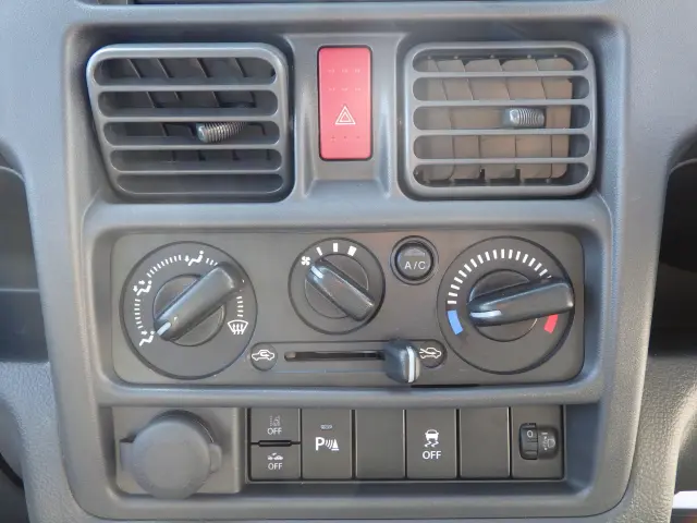スズキ キャリイ ３BD-DA16T(2WD)の写真11
