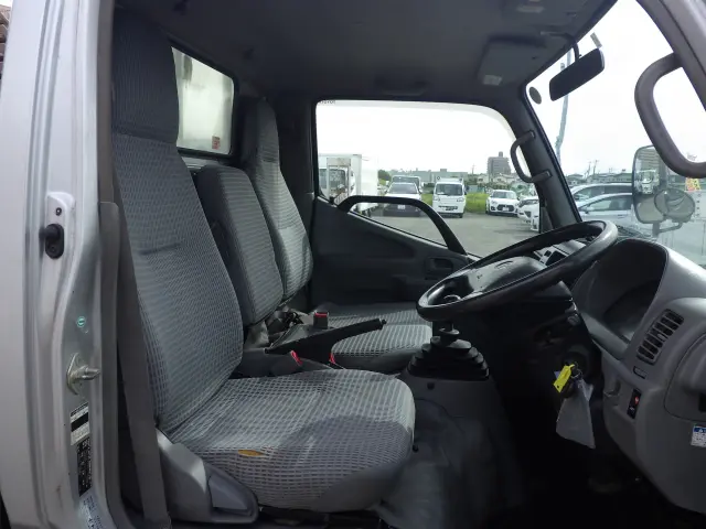 トヨタ ダイナ ABF-TRY230(2WD)の写真7