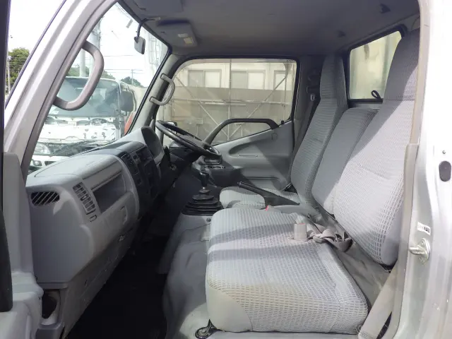 トヨタ ダイナ ABF-TRY230(2WD)の写真8