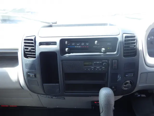 トヨタ ダイナ QDF-KDY221(2WD)の写真9